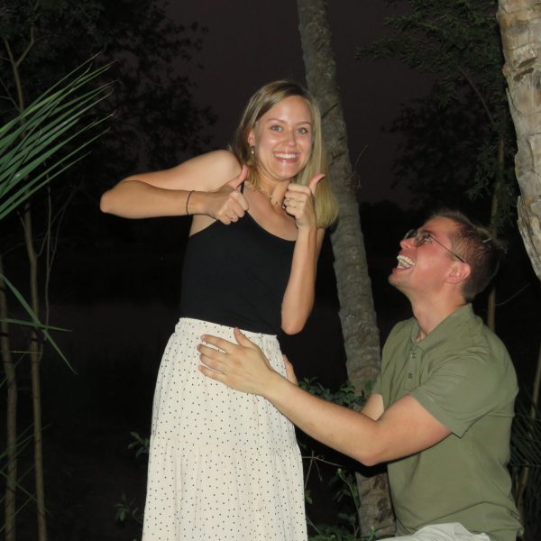 engagment thumbs up(1)